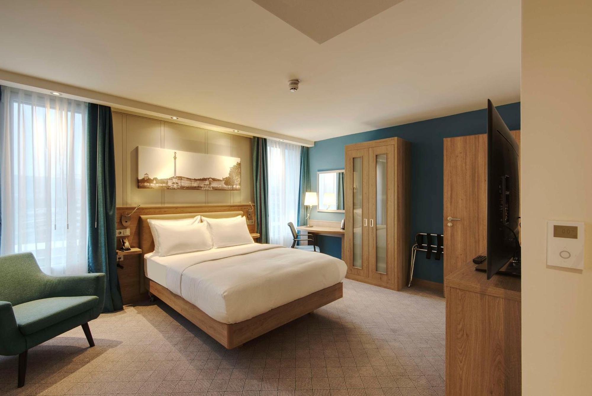 Hampton By Hilton Stuttgart City Centre Exterior photo